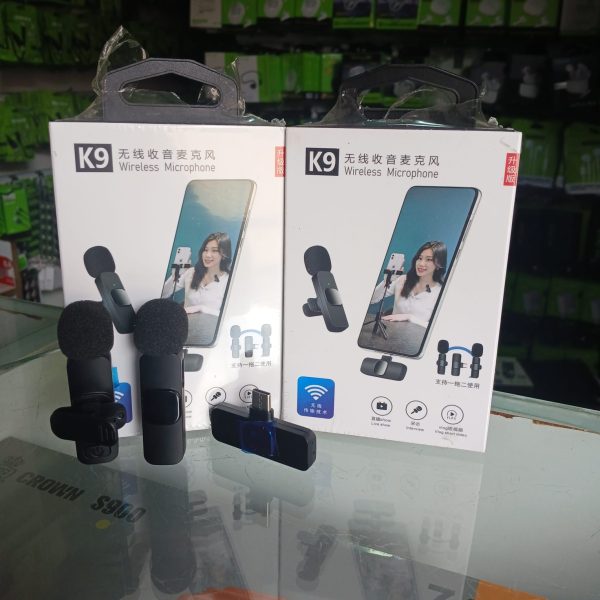 Three-in-One Wireless Live-Streaming Lavalier Microphone K15 for Outdoor Filming Sound Recording & Two-way Communication